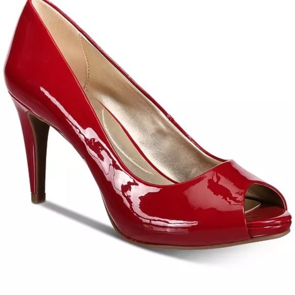 Bandolino Women\'s Rainaa Sz 8.5 Platform Stiletto Peep Toe Pumps Elegant Heels